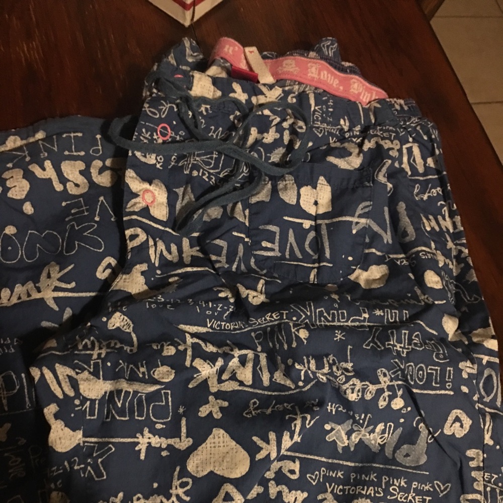 VS pink pajama pants !